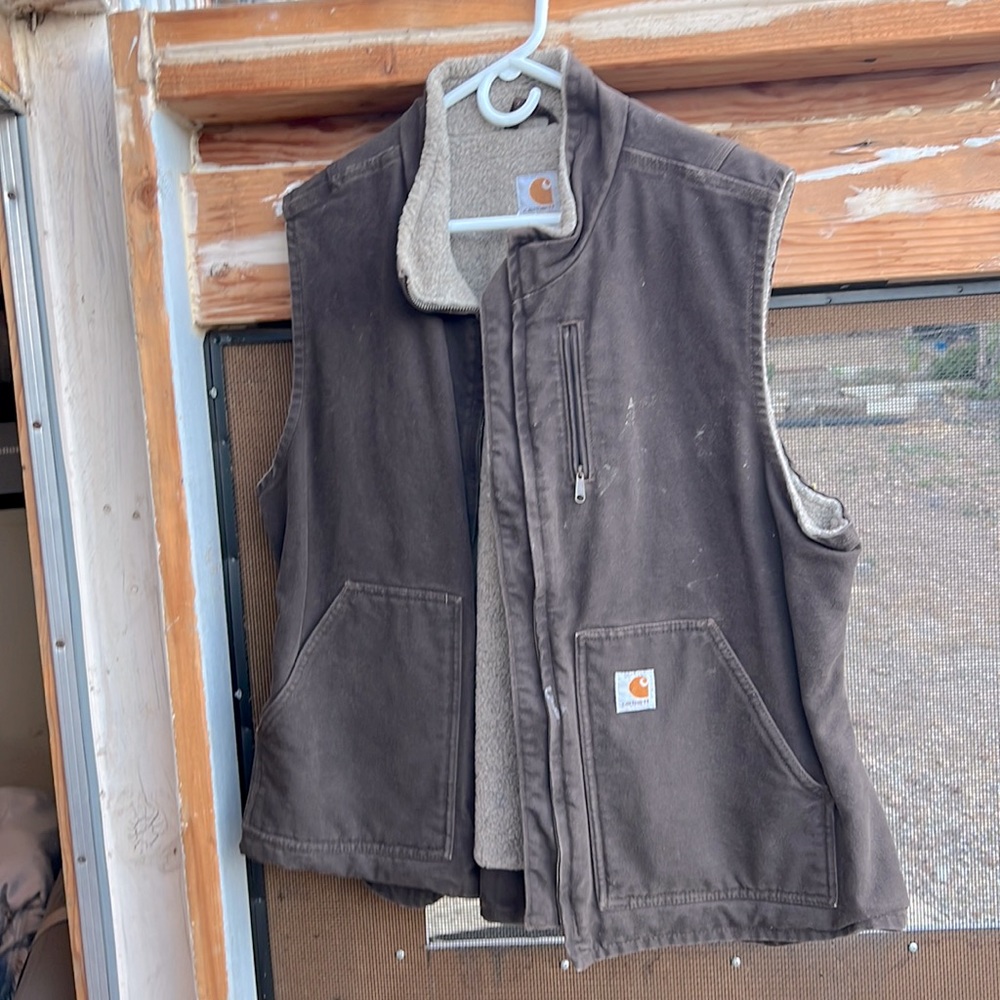 Carhartt vest